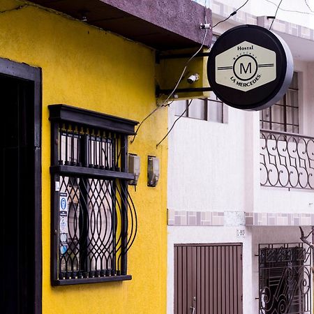 Hostal La Mercedes Street Cali Buitenkant foto